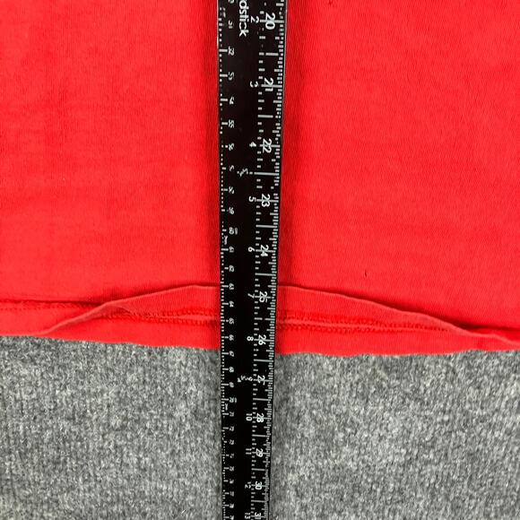 Red Sox T-Shirt Mens Size M Red Boston MLB Graphic Baseball Sports Team Fan Tee - Picture 4 of 8